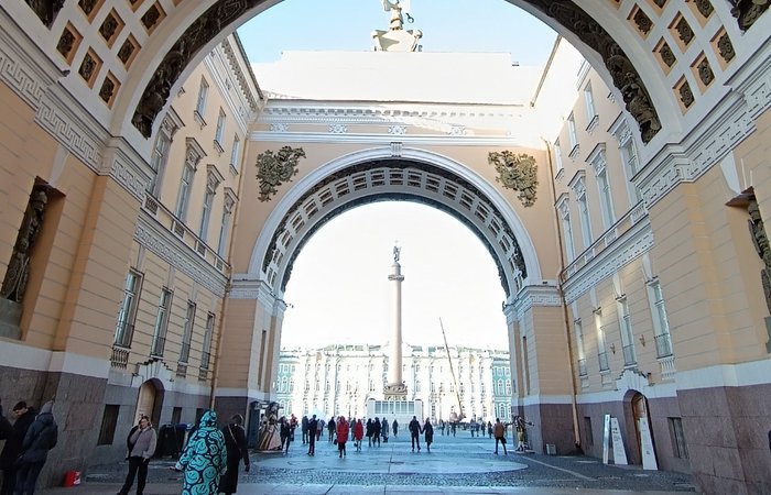 Энергетическая прогулка по Санкт-Петербургу